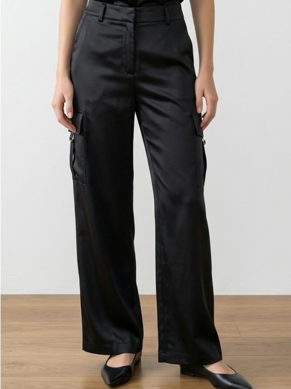 House of Harlow 1960 Black Wide-Leg Cargo Satin Pants